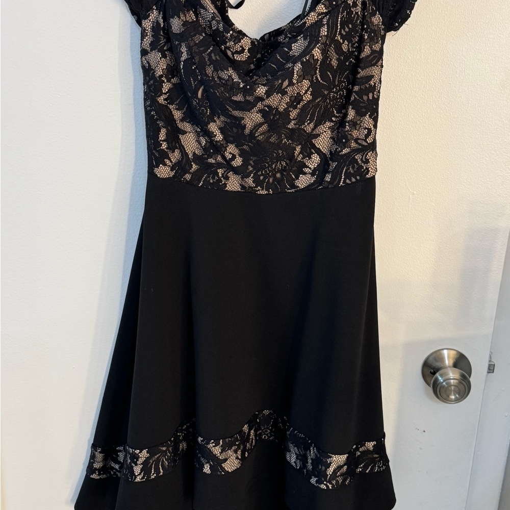 Elegant Black Lace Dress